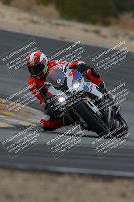 media/Jan-14-2023-SoCal Trackdays (Sat) [[497694156f]]/Turn 10 (1050am)/